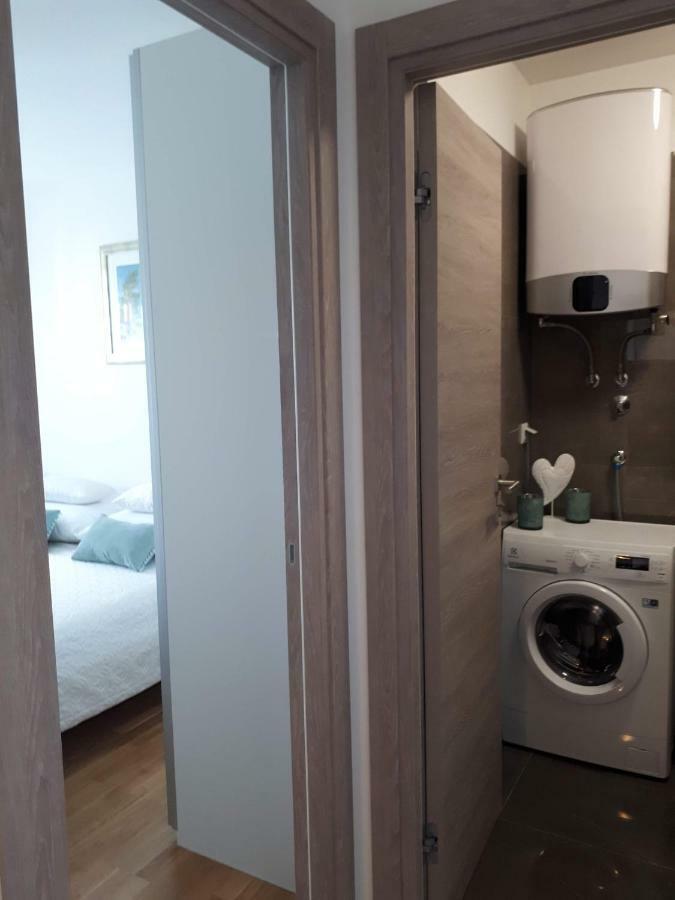 Apartment Eni With Garage Parking سبليت المظهر الخارجي الصورة